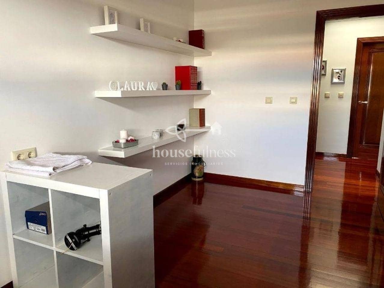 4 soverom Penthouse til salgs i Naron med garasje - € 199 000 (Ref: 9880628)