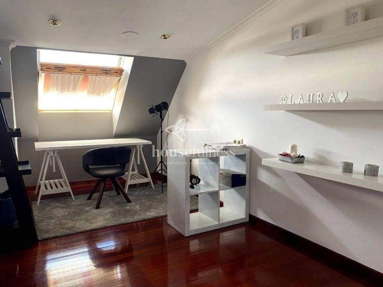 4 soverom Penthouse til salgs i Naron med garasje - € 199 000 (Ref: 9880628)