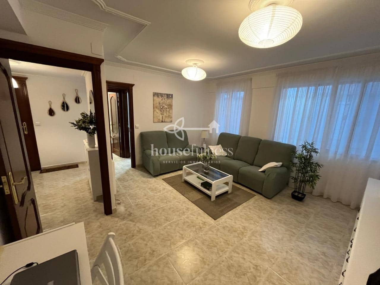 2 Zimmer Wohnung zu vermieten in Naron mit Garage - 600 € (Ref: 9891779)