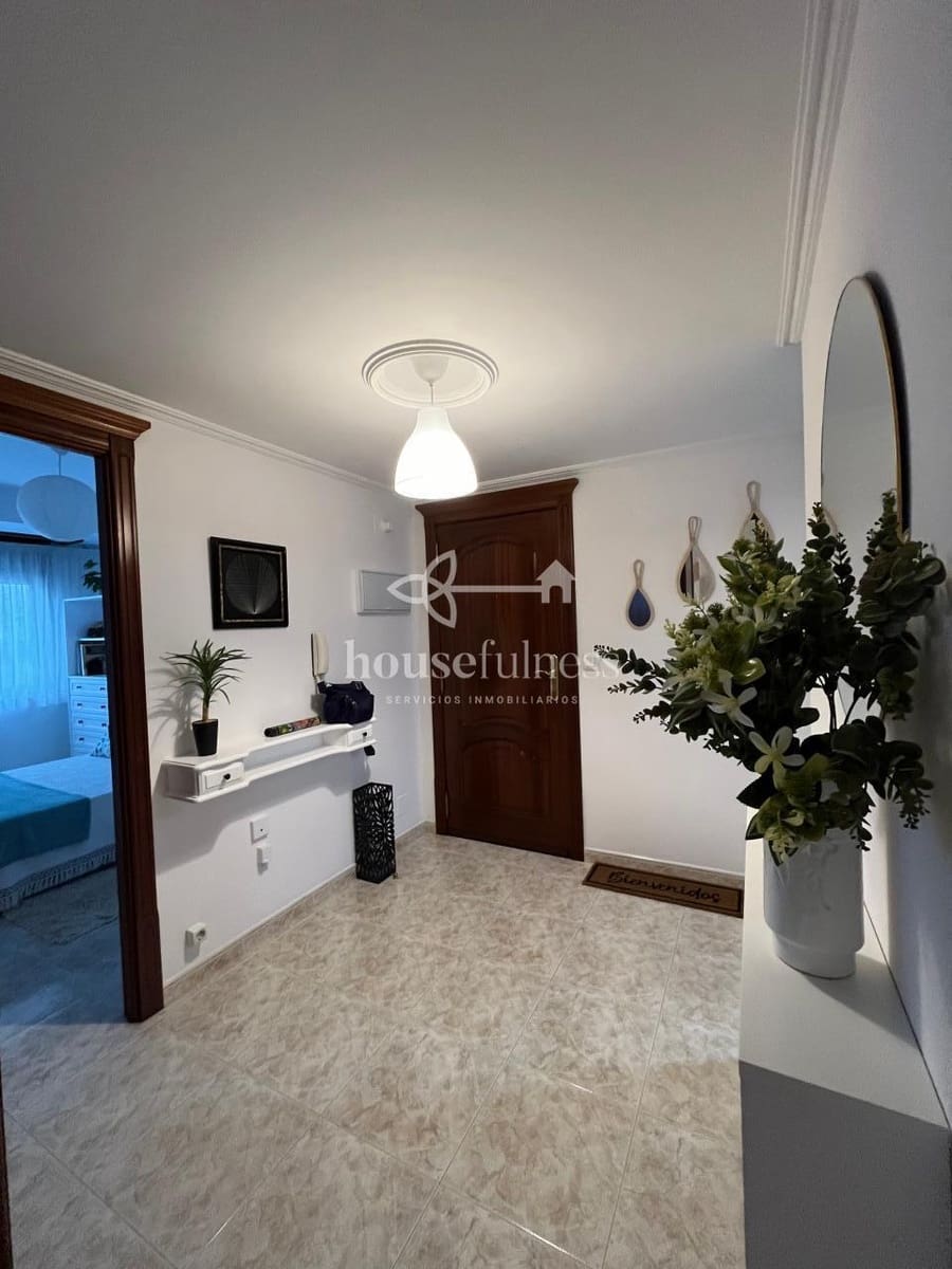 2 Zimmer Wohnung zu vermieten in Naron mit Garage - 600 € (Ref: 9891779)
