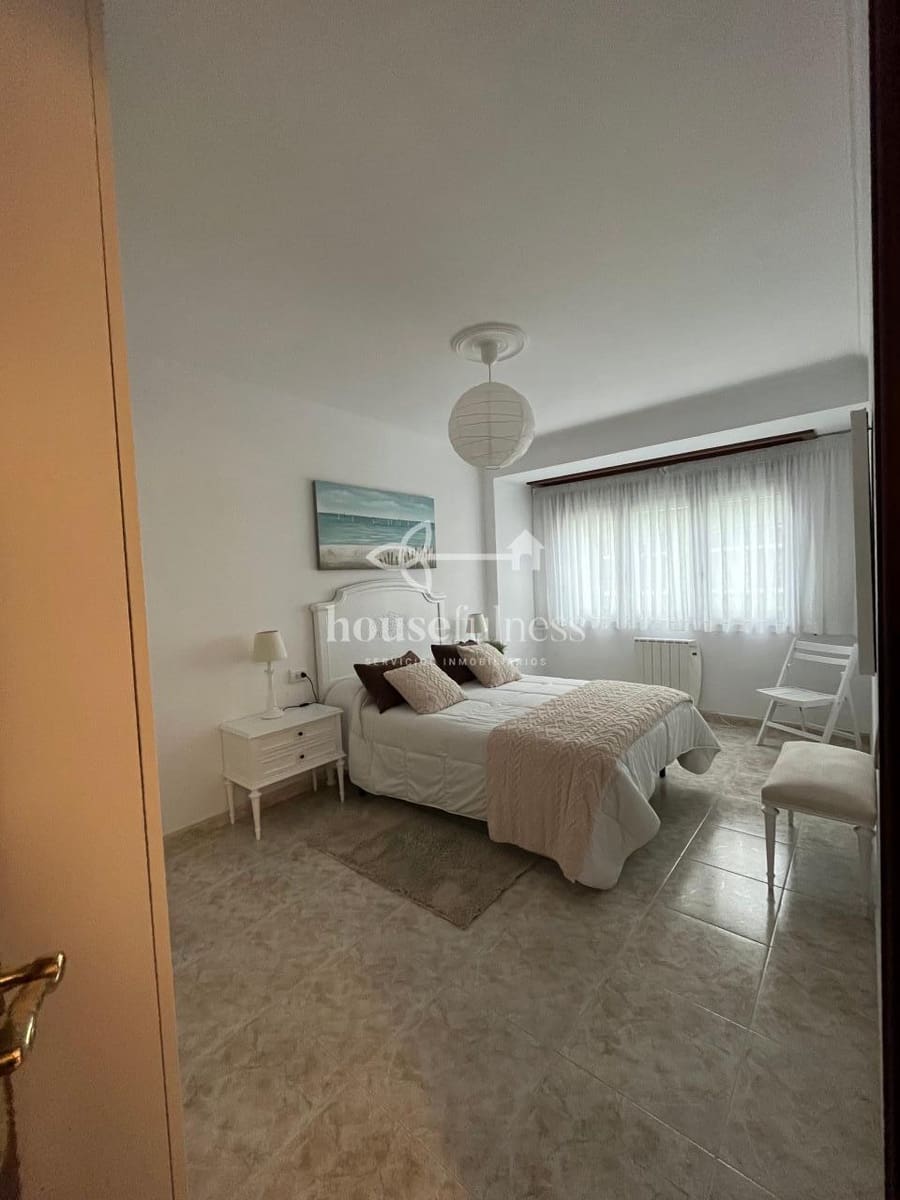 2 Zimmer Wohnung zu vermieten in Naron mit Garage - 600 € (Ref: 9891779)