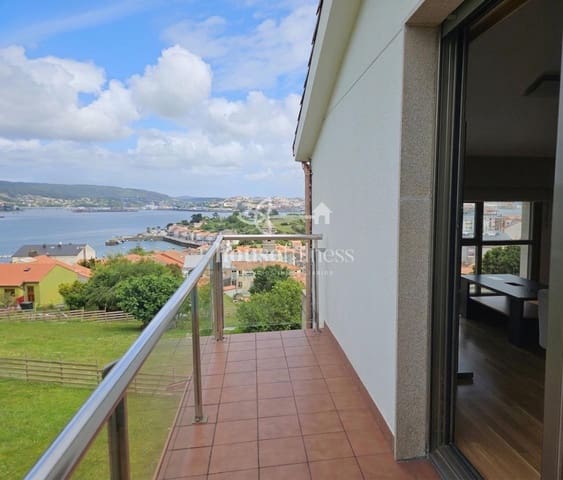 2 bedroom Flat for sale in Mugardos with pool garage - € 145,000 (Ref: 9893765)