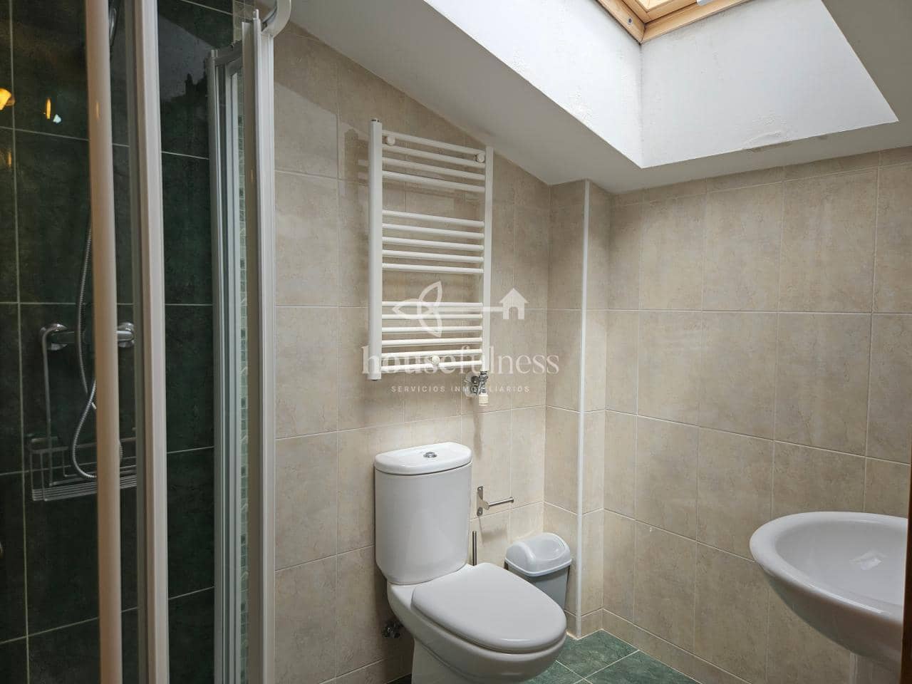 2 bedroom Flat for sale in Mugardos with pool garage - € 145,000 (Ref: 9893765)