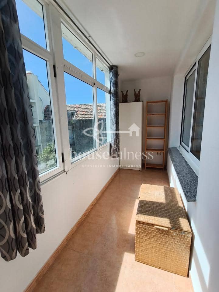 Piso de 3 habitaciones en Ferrol en venta - 137.000 € (Ref: 9896187)