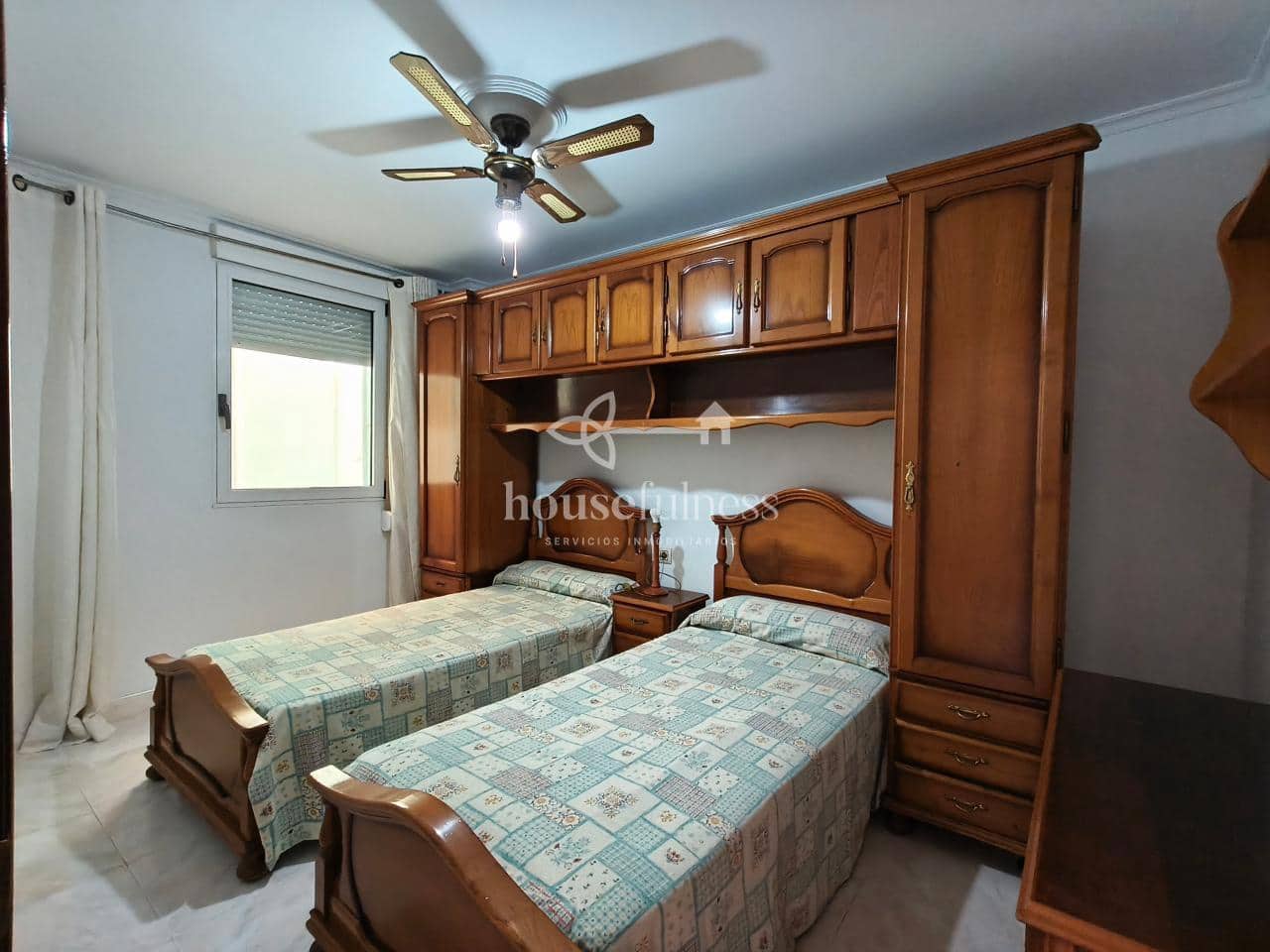 Piso de 3 habitaciones en Ferrol en venta - 137.000 € (Ref: 9896187)
