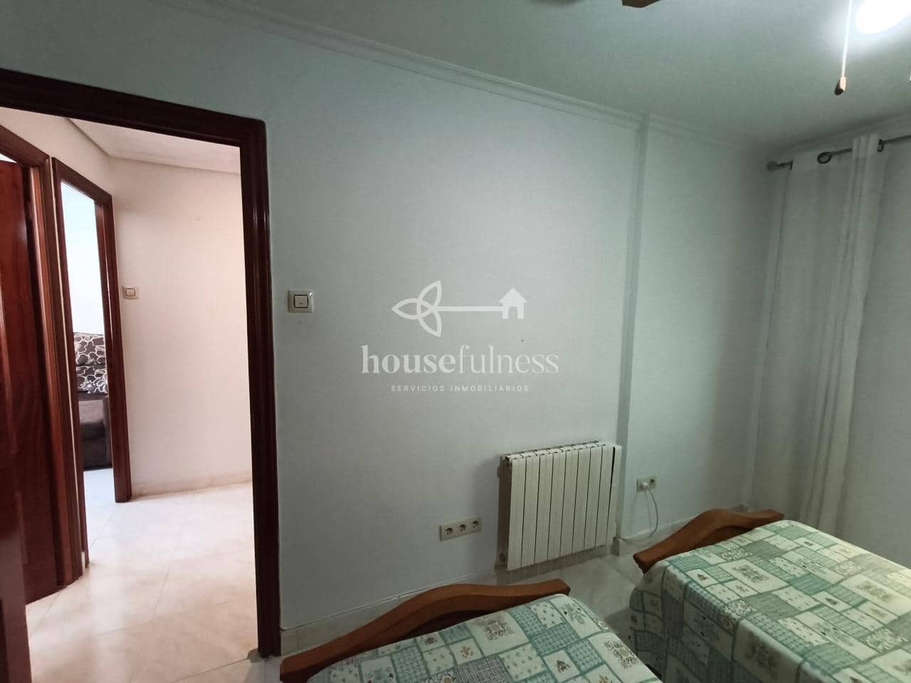 Piso de 3 habitaciones en Ferrol en venta - 137.000 € (Ref: 9896187)