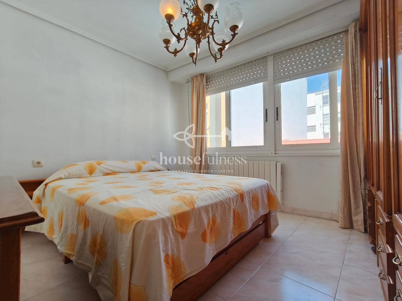 Piso de 3 habitaciones en Ferrol en venta - 137.000 € (Ref: 9896187)