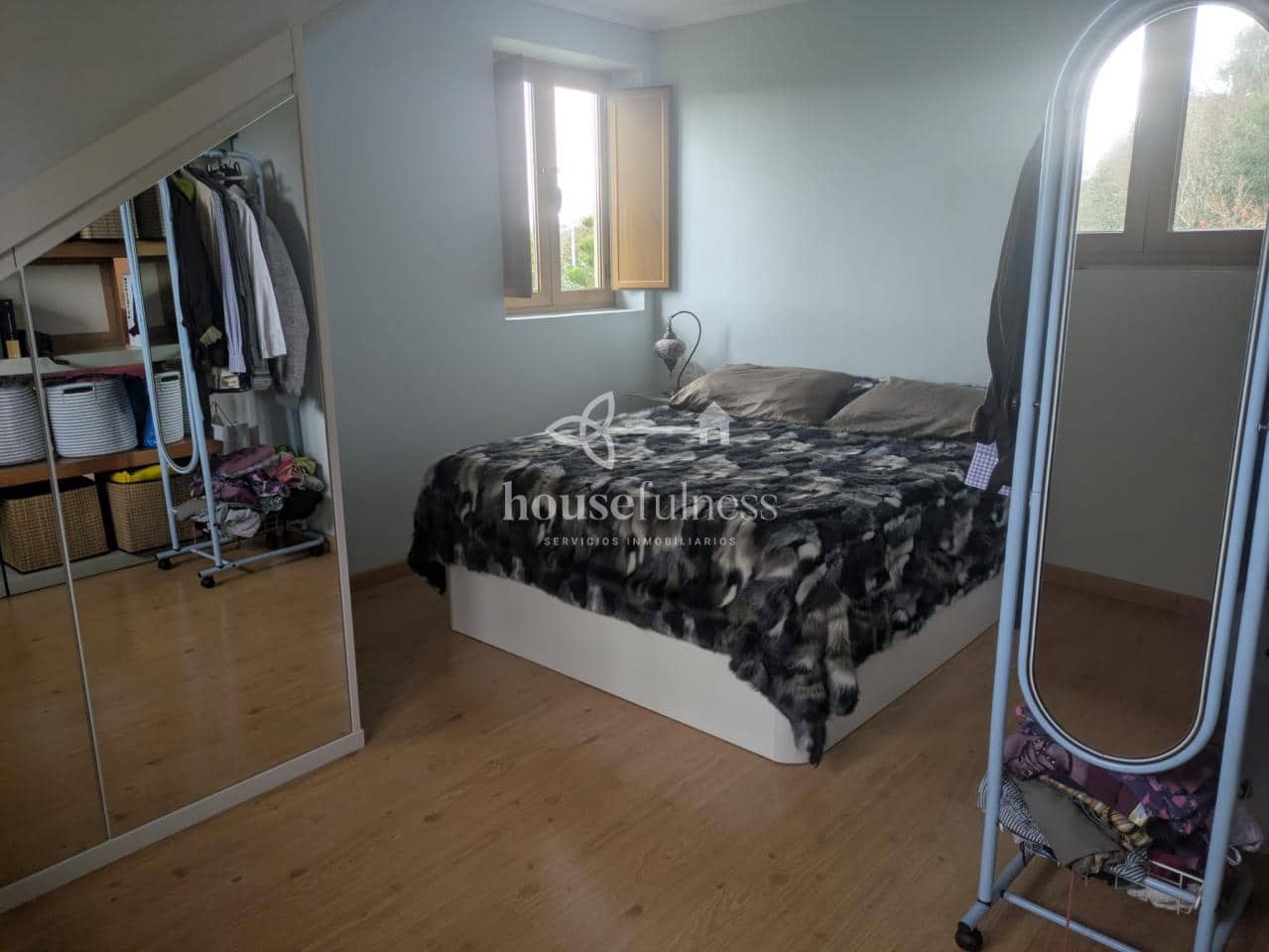 Chalet de 6 habitaciones en Narón en venta con garaje - 465.000 € (Ref: 9898942)