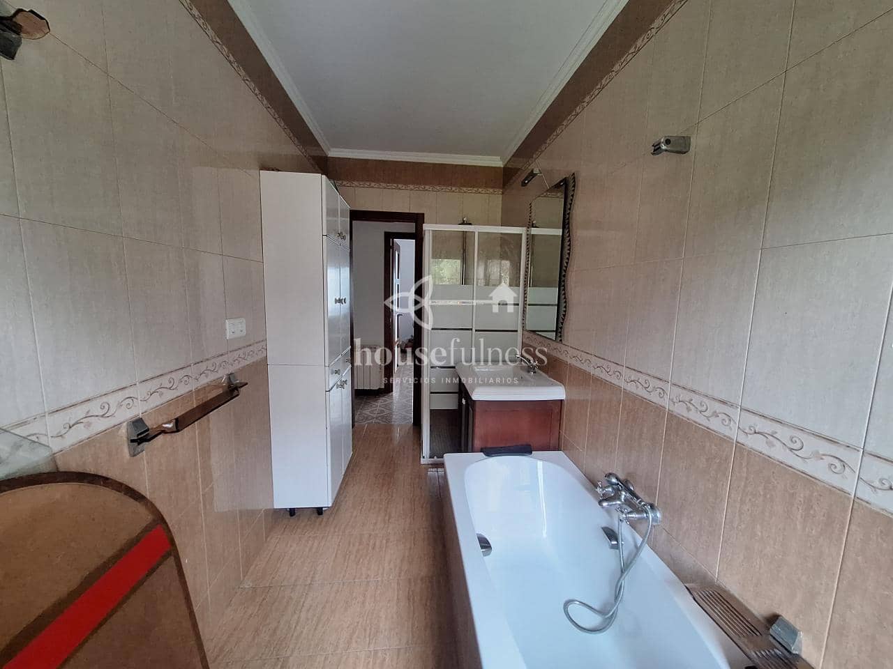 Chalet de 6 habitaciones en Narón en venta con garaje - 465.000 € (Ref: 9898942)