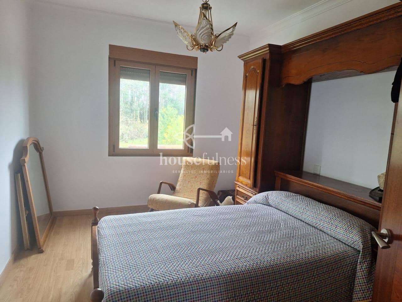 Chalet de 6 habitaciones en Narón en venta con garaje - 465.000 € (Ref: 9898942)