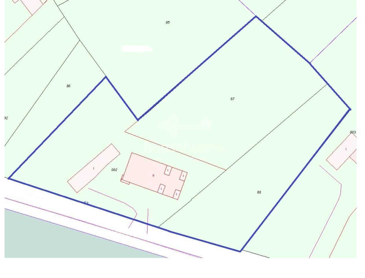 6 bedroom Villa for sale in Naron with garage - € 465,000 (Ref: 9898942)