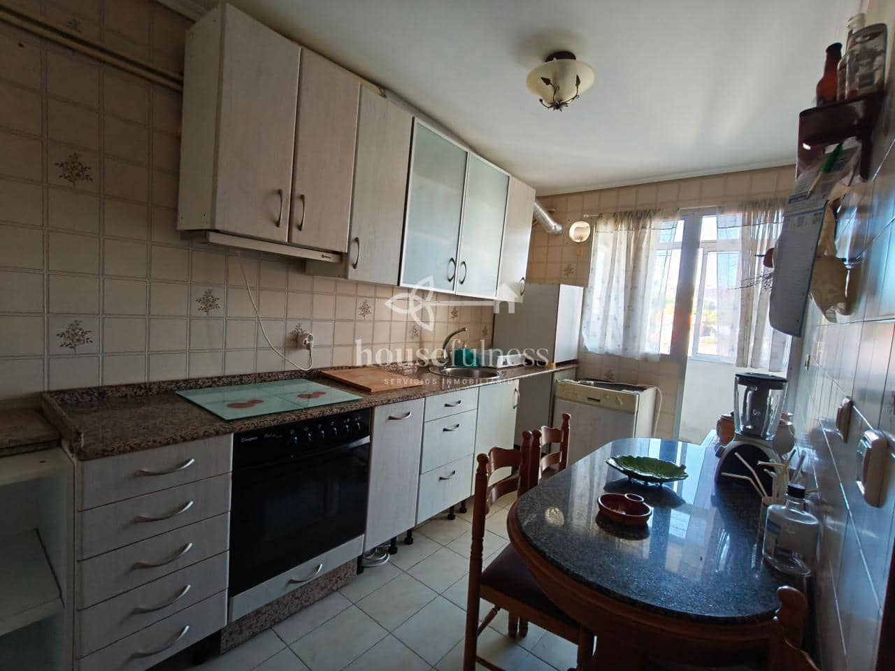 2 sovrum Lägenhet till salu i Ferrol - 95 000 € (Ref: 9907126)