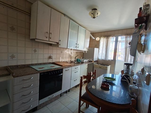 2 sovrum Lägenhet till salu i Ferrol - 95 000 € (Ref: 9907126)