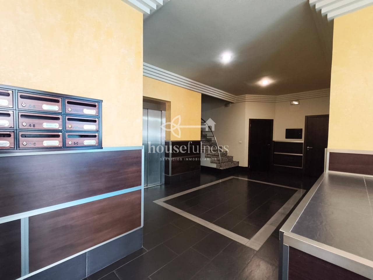 2 slaapkamer Flat te koop in Ferrol met garage - € 155.000 (Ref: 9907127)