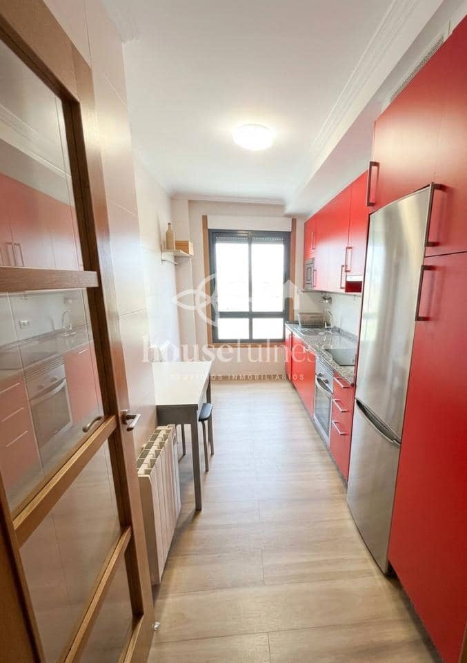 Piso de 2 habitaciones en Sanxenxo en venta con piscina garaje - 246.170 € (Ref: 9919812)