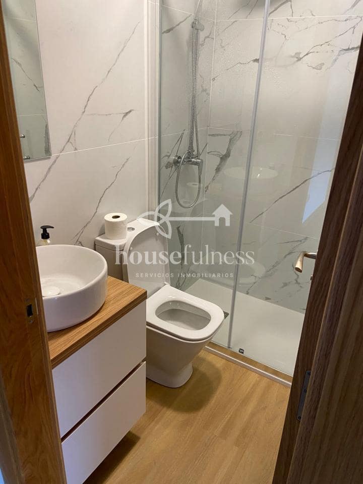 Piso de 2 habitaciones en Sanxenxo en venta con piscina garaje - 246.170 € (Ref: 9919812)