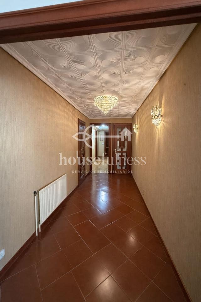 4 soveværelse Lejlighed til salg i Ferrol - € 295.000 (Ref: 9933149)