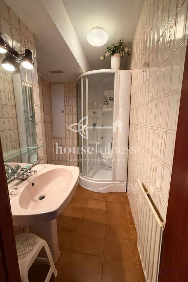 4 soveværelse Lejlighed til salg i Ferrol - € 295.000 (Ref: 9933149)
