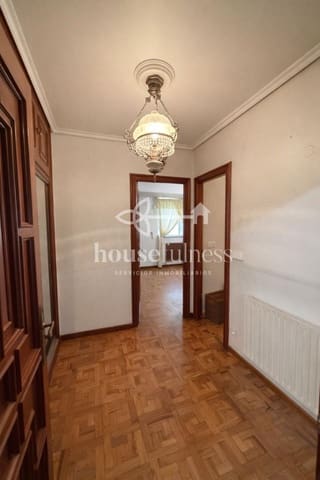 4 soveværelse Lejlighed til salg i Ferrol - € 295.000 (Ref: 9933149)