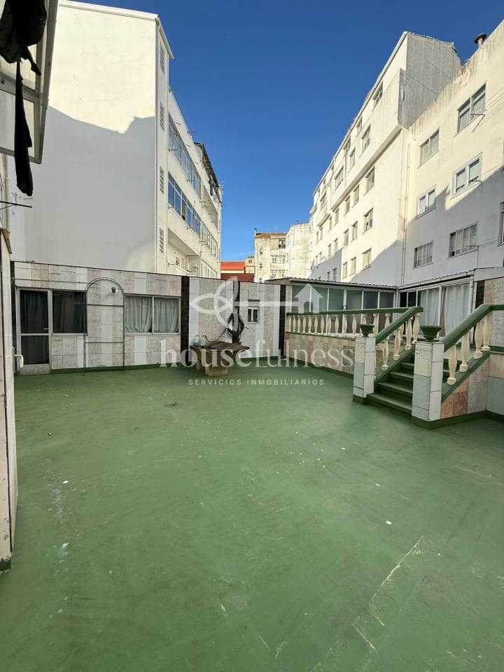 4 soveværelse Lejlighed til salg i Ferrol - € 295.000 (Ref: 9933149)