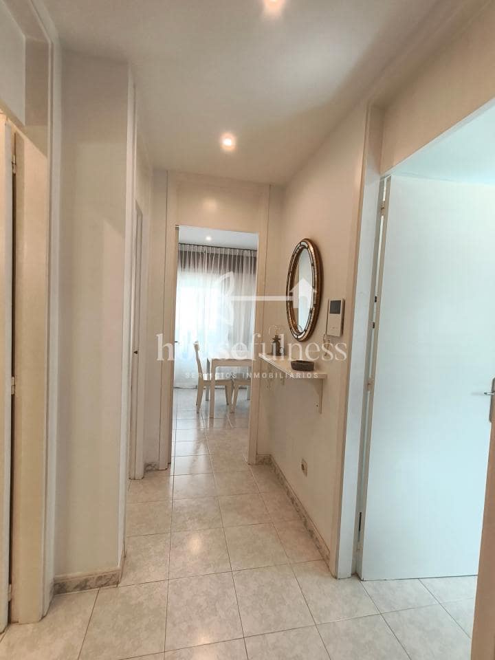 1 bedroom Flat for rent in Ferrol - € 700 (Ref: 9937526)