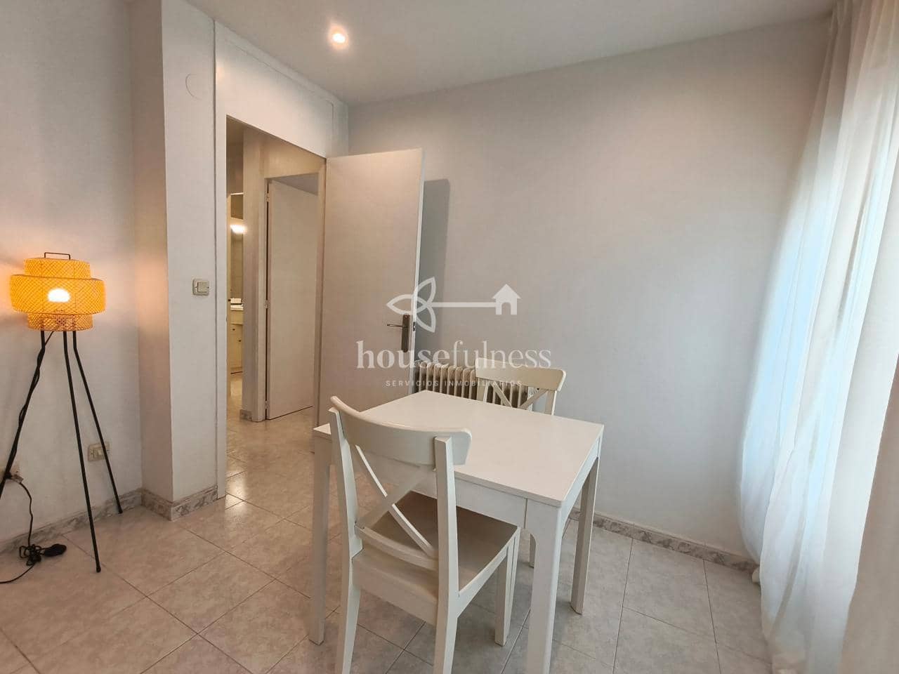 1 bedroom Flat for rent in Ferrol - € 700 (Ref: 9937526)