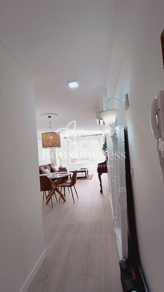 2 bedroom Flat for rent in Ferrol - € 900 (Ref: 9937527)