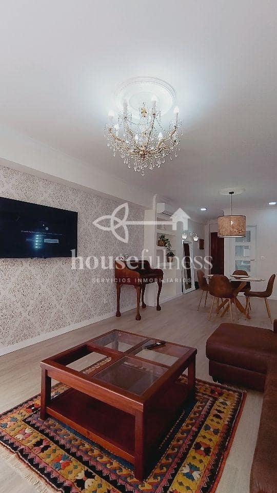 2 bedroom Flat for rent in Ferrol - € 900 (Ref: 9937527)