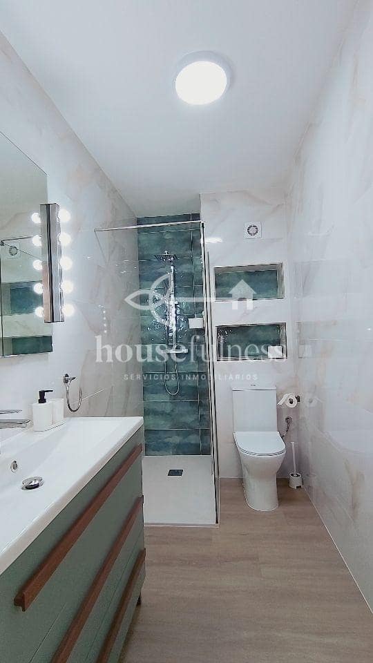 2 bedroom Flat for rent in Ferrol - € 900 (Ref: 9937527)