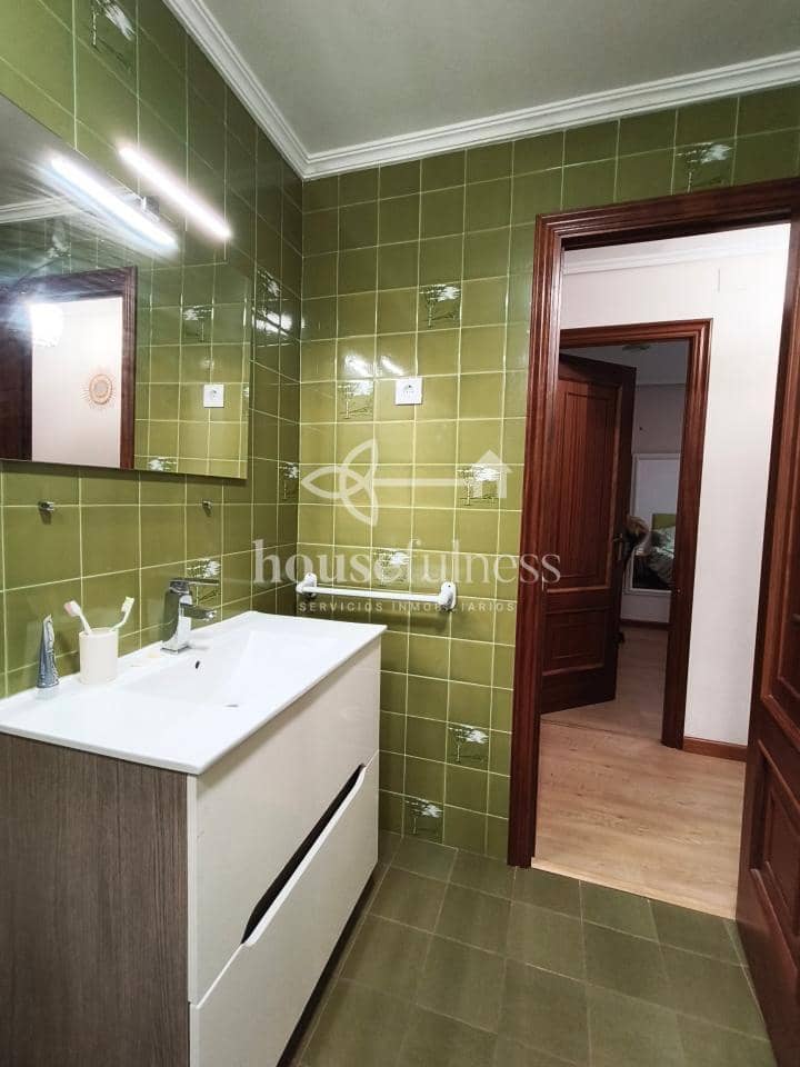 3 soveværelse Lejlighed til salg i Mugardos - € 120.000 (Ref: 9939381)
