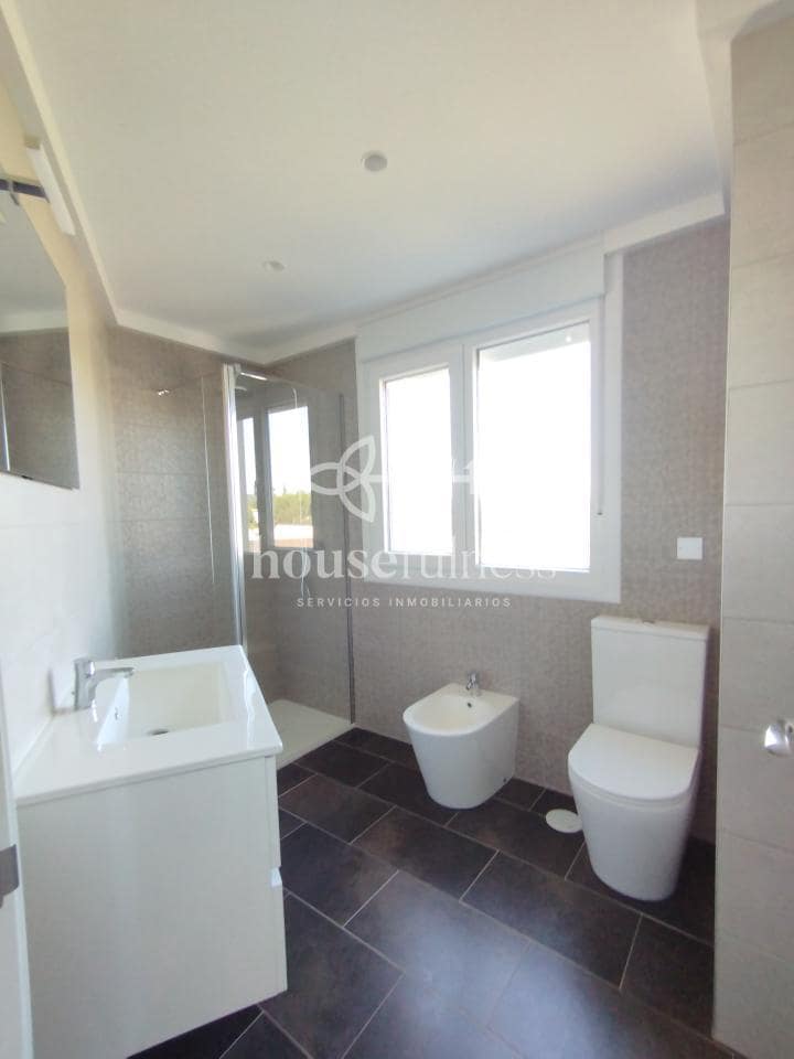 2 sypialnia Apartament do wynajęcia w Ferrol z garażem - 750 € (Ref: 9945021)