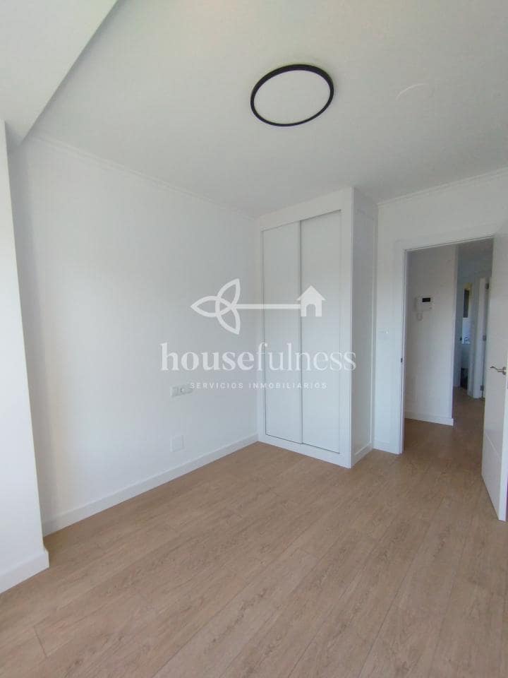 2 sypialnia Apartament do wynajęcia w Ferrol z garażem - 750 € (Ref: 9945021)
