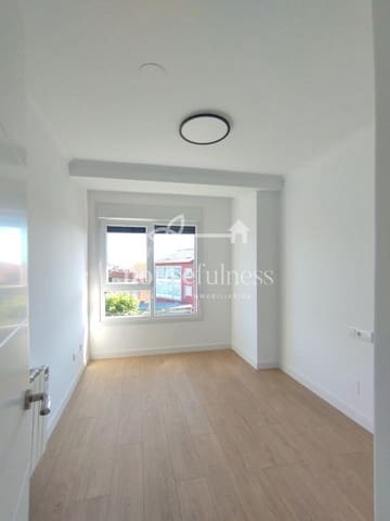 2 sovrum Lägenhet att hyra i Ferrol med garage - 750 € (Ref: 9945021)