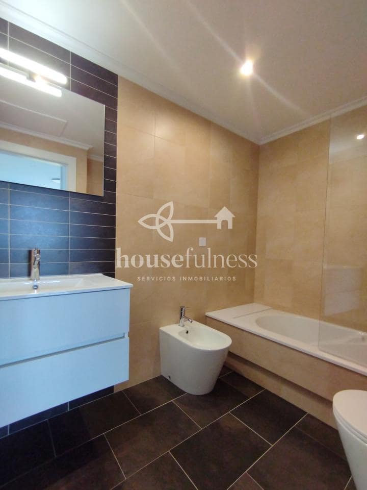 2 sypialnia Apartament do wynajęcia w Ferrol z garażem - 750 € (Ref: 9945022)