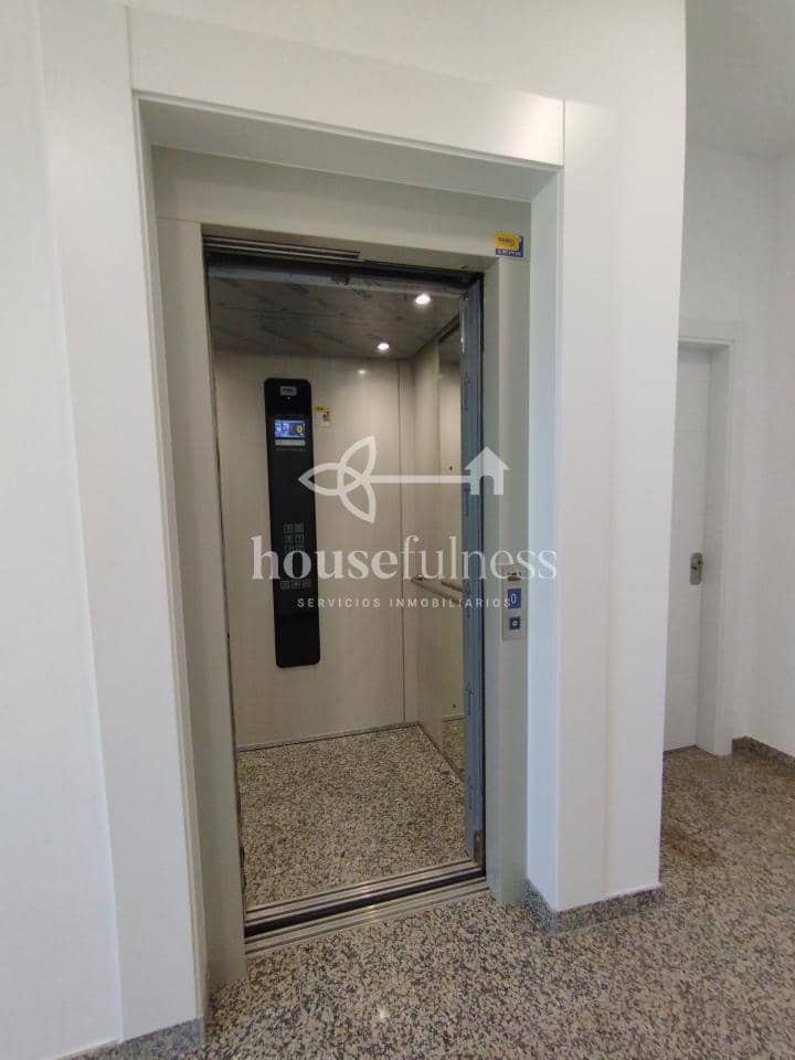 2 sypialnia Apartament do wynajęcia w Ferrol z garażem - 750 € (Ref: 9945022)