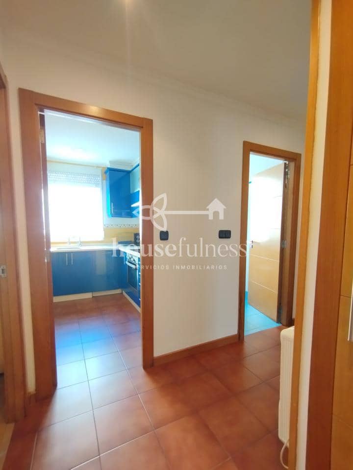 3 sypialnia Mieszkanie do wynajęcia w Naron - 750 € (Ref: 9947334)