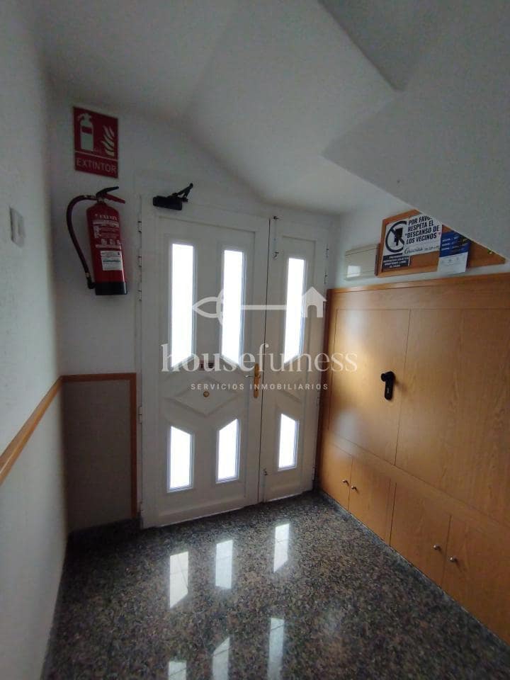 3 sypialnia Mieszkanie do wynajęcia w Naron - 750 € (Ref: 9947334)