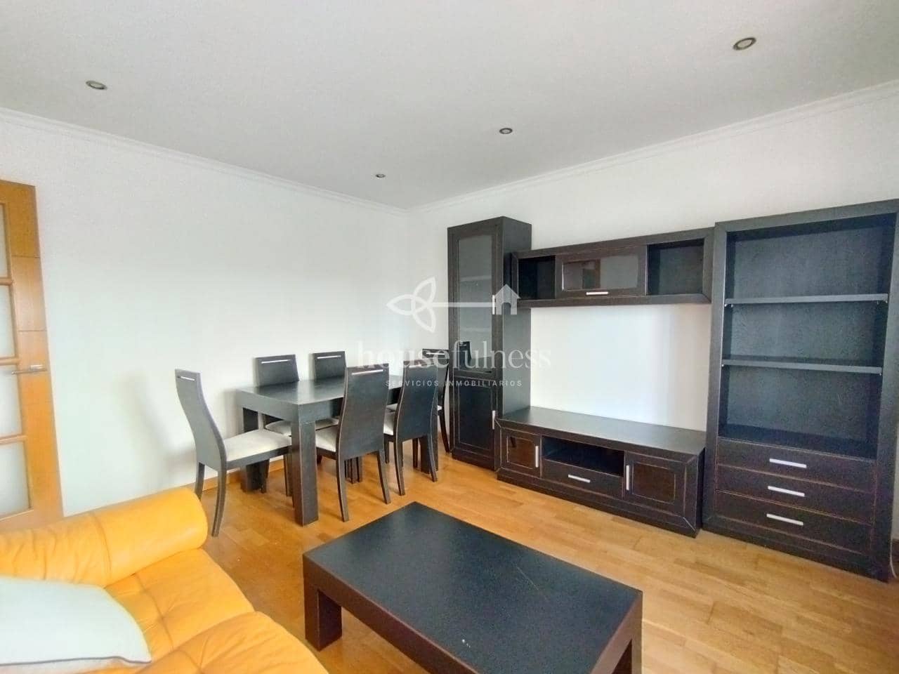 3 sypialnia Mieszkanie do wynajęcia w Naron - 750 € (Ref: 9947334)
