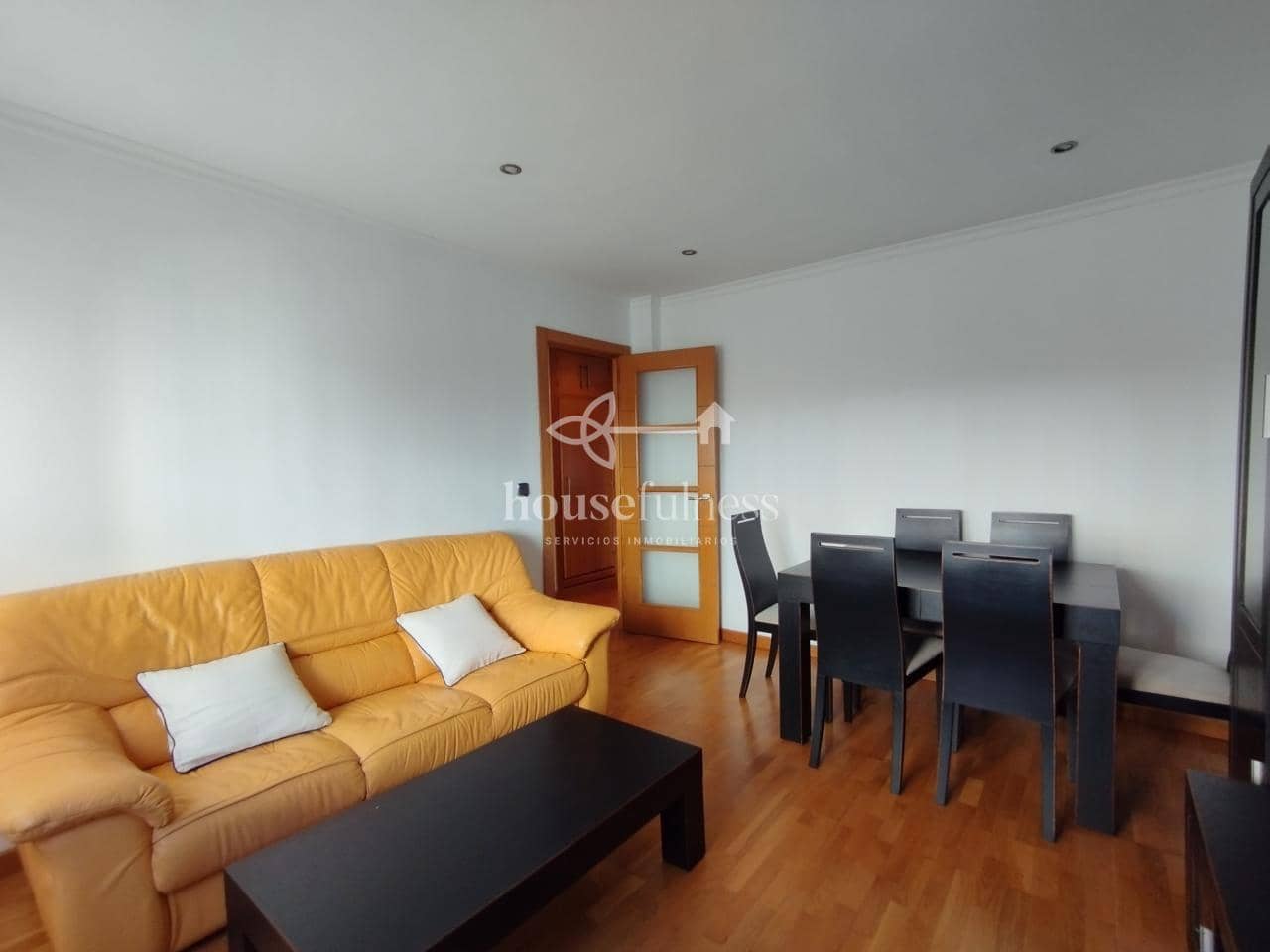 3 sypialnia Mieszkanie do wynajęcia w Naron - 750 € (Ref: 9947334)