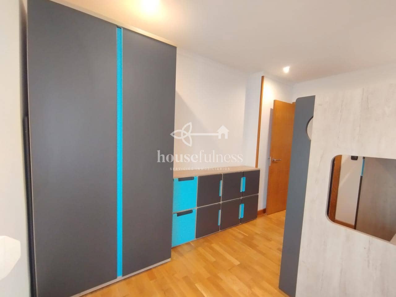 3 sypialnia Mieszkanie do wynajęcia w Naron - 750 € (Ref: 9947334)