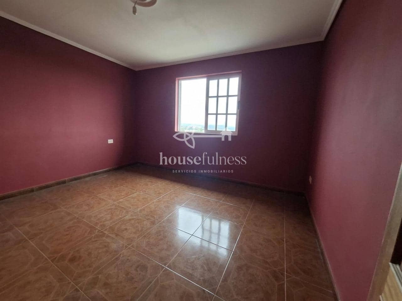 Casa de 5 habitaciones en Narón en venta con garaje - 135.000 € (Ref: 9966220)