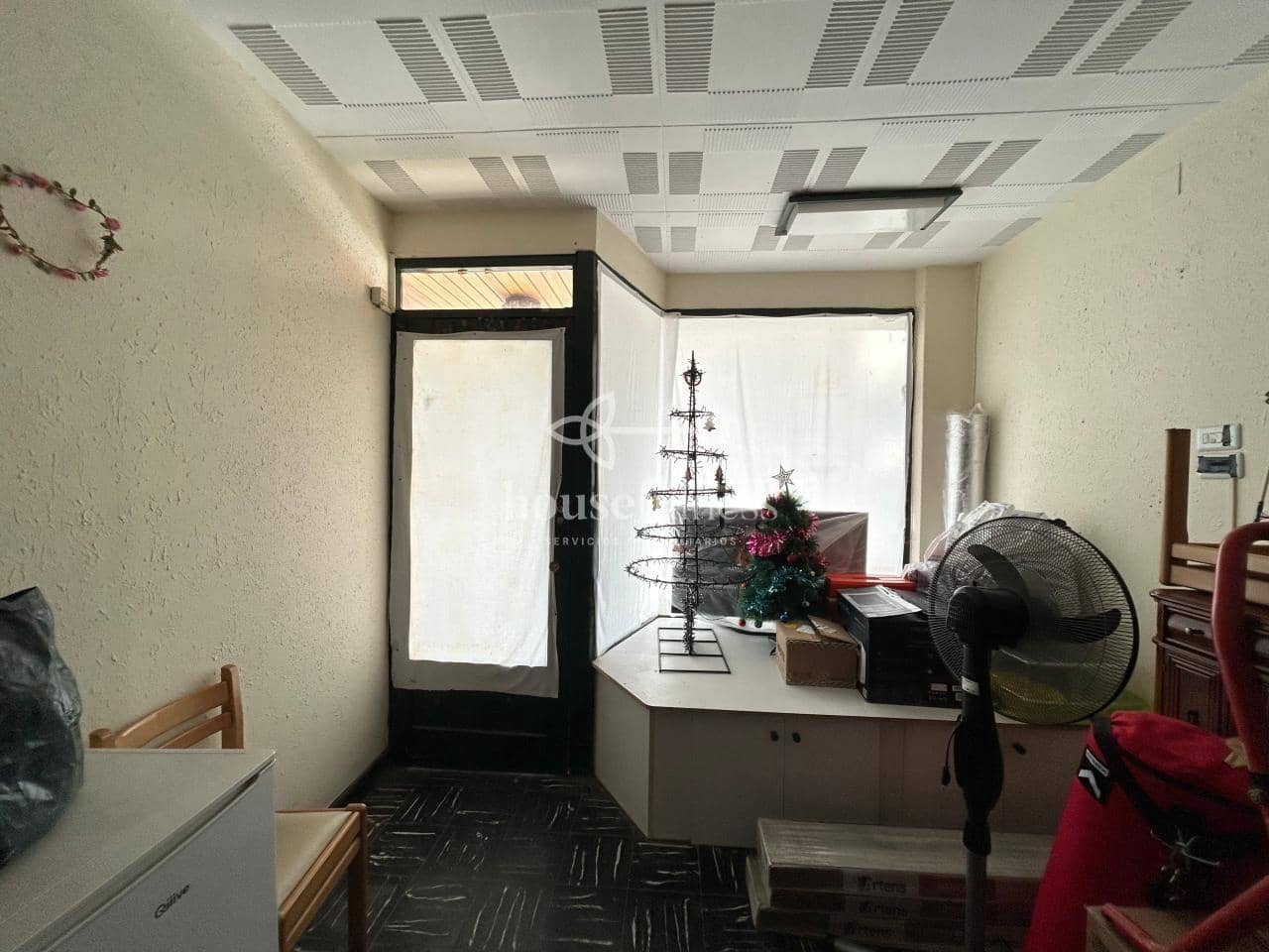 Commercieel te koop in Ferrol - € 55.000 (Ref: 9966221)