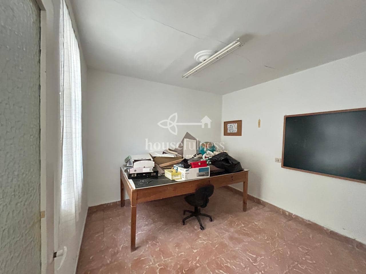 Commercieel te koop in Ferrol - € 55.000 (Ref: 9966221)