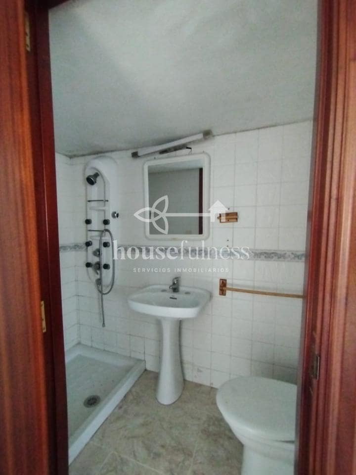4 soveværelse Lejlighed til salg i Naron - € 95.000 (Ref: 9969240)
