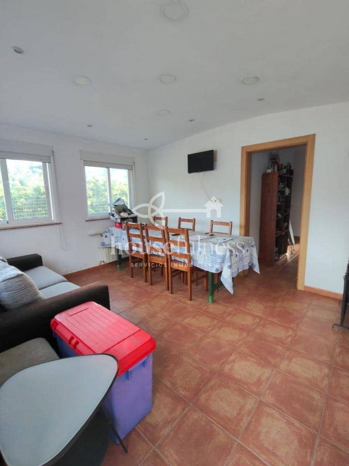 2 soveværelse Byhus til salg i San Sadurnino med swimmingpool - € 100.000 (Ref: 9969241)