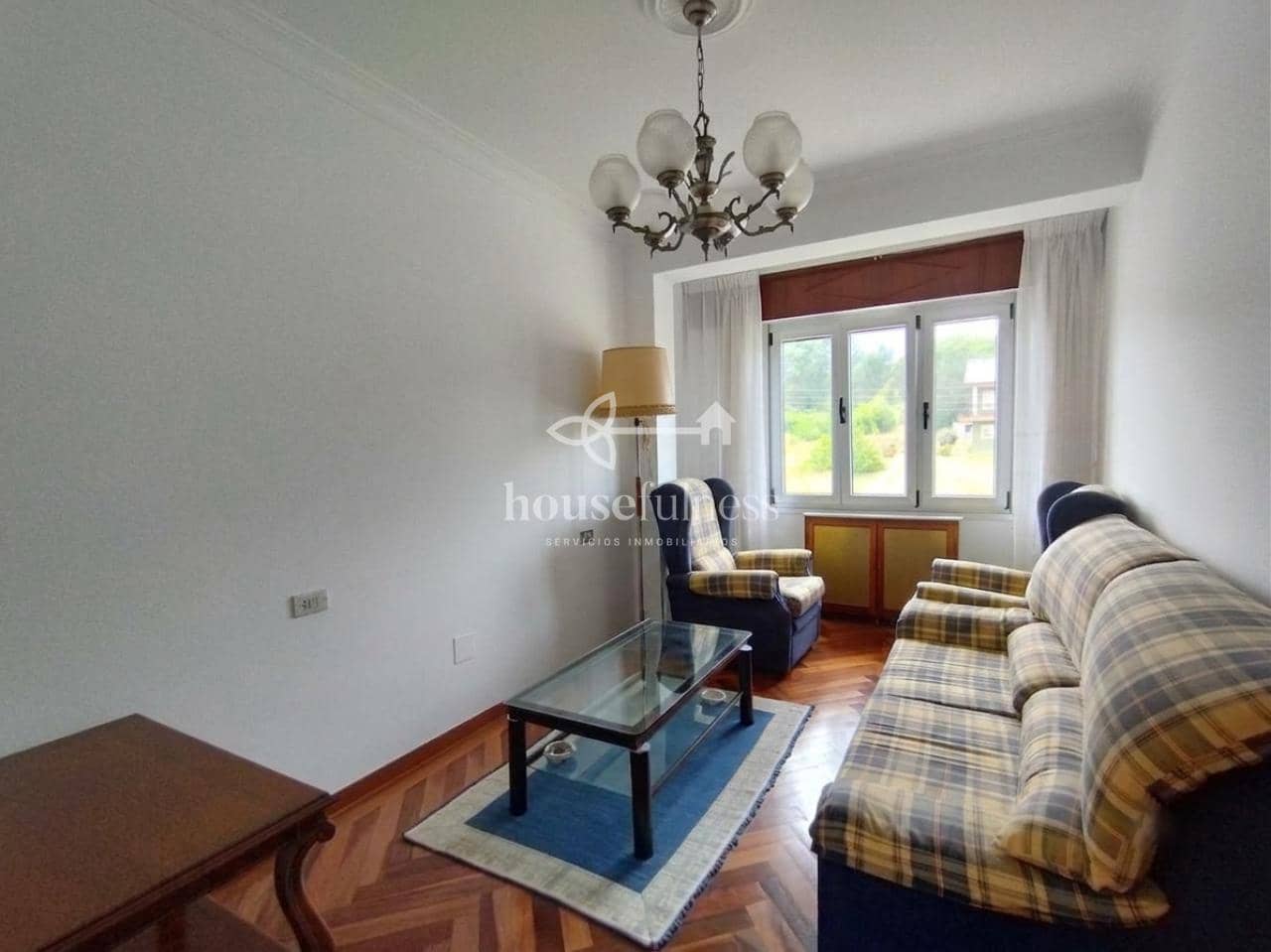 7 soveværelse Byhus til salg i Naron med garage - € 370.000 (Ref: 9969242)