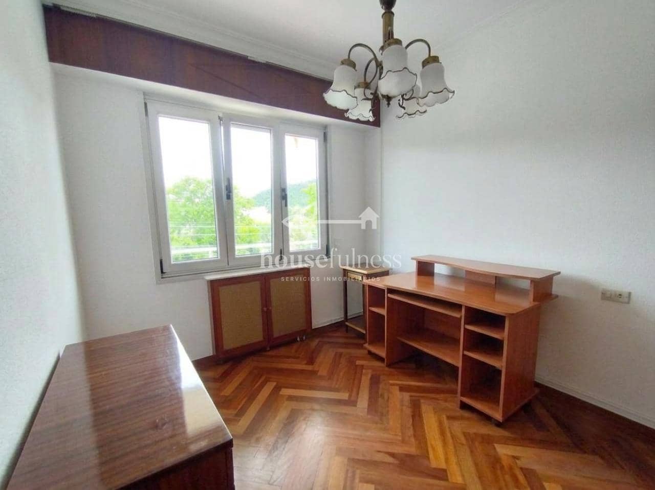 7 soveværelse Byhus til salg i Naron med garage - € 370.000 (Ref: 9969242)