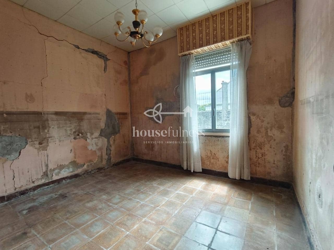 7 soveværelse Byhus til salg i Naron med garage - € 370.000 (Ref: 9969242)