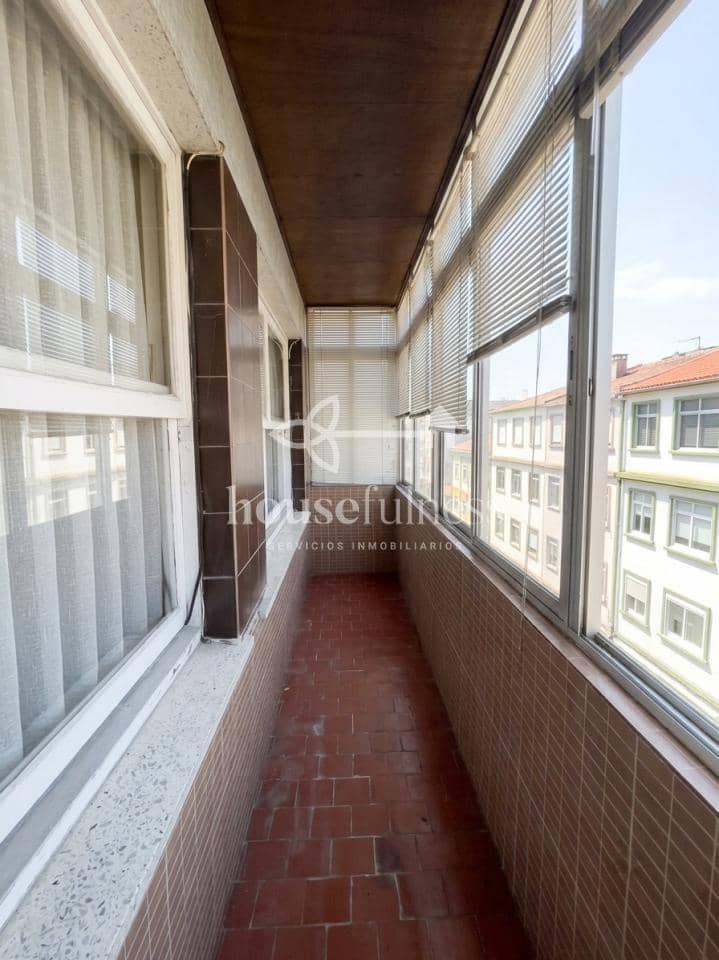3 soverom Leilighet til salgs i Ferrol - € 70 000 (Ref: 9978395)