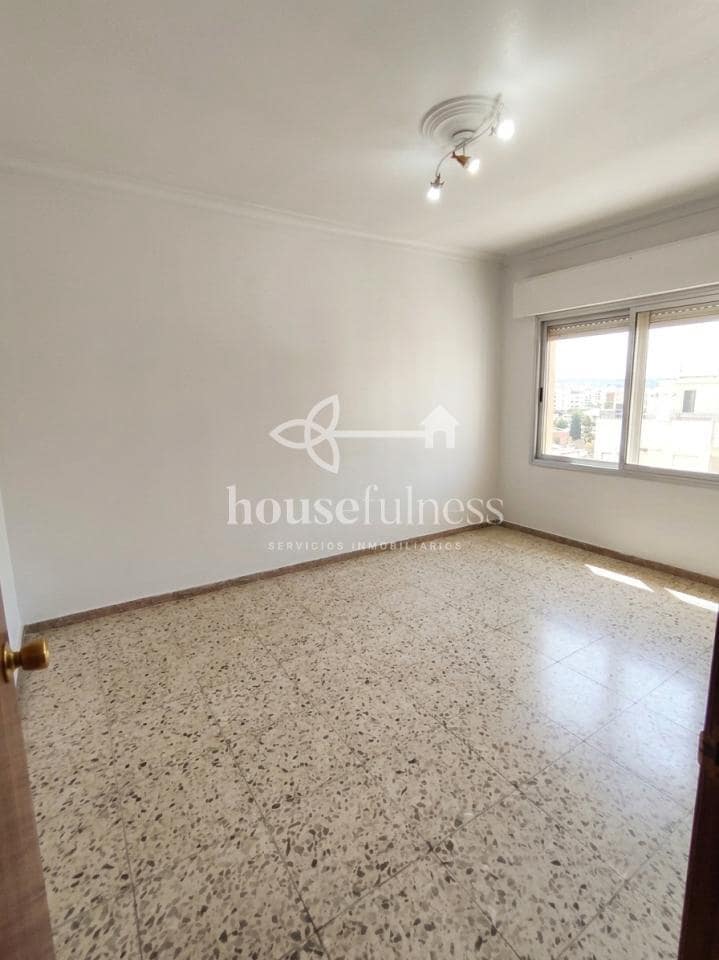 3 soverom Leilighet til salgs i Ferrol - € 70 000 (Ref: 9978395)
